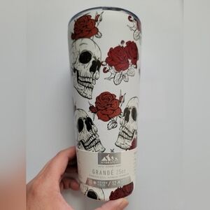 NWT Hydrapeak Grande 25 Oz Stainless Steel Tumbler